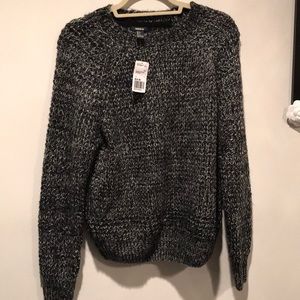 FOREVER 21 SWEATER